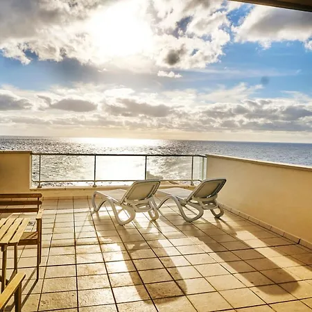 3bdr + 2bath Ocean View Apartmán